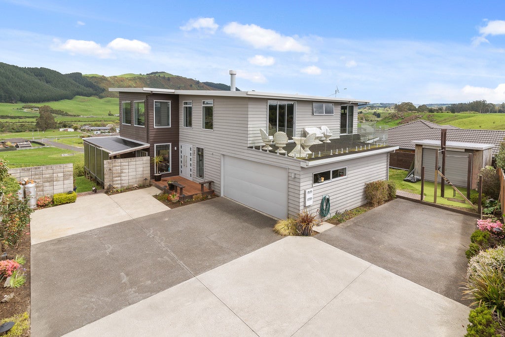 73 Hall Road, Ngongotaha, Rotorua - Carousel 1
