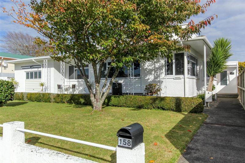 158 Mangorei Road, Merrilands, New Plymouth - Carousel 2