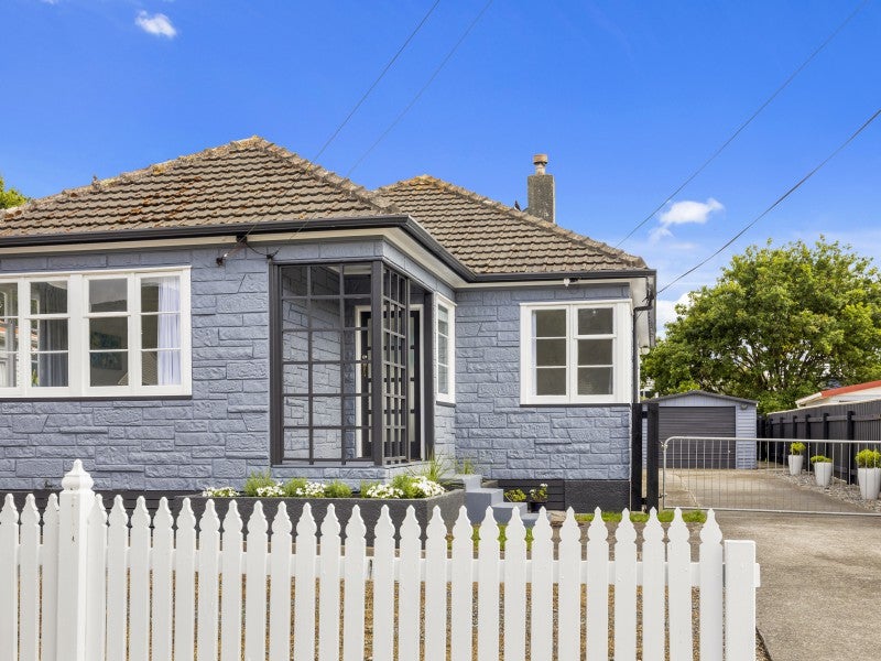 22 Wheatley Street, Naenae, Lower Hutt - Carousel 1