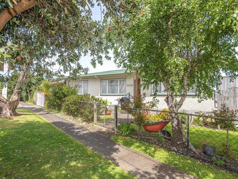 18 Toro Street, Durie Hill, Whanganui - Carousel 2