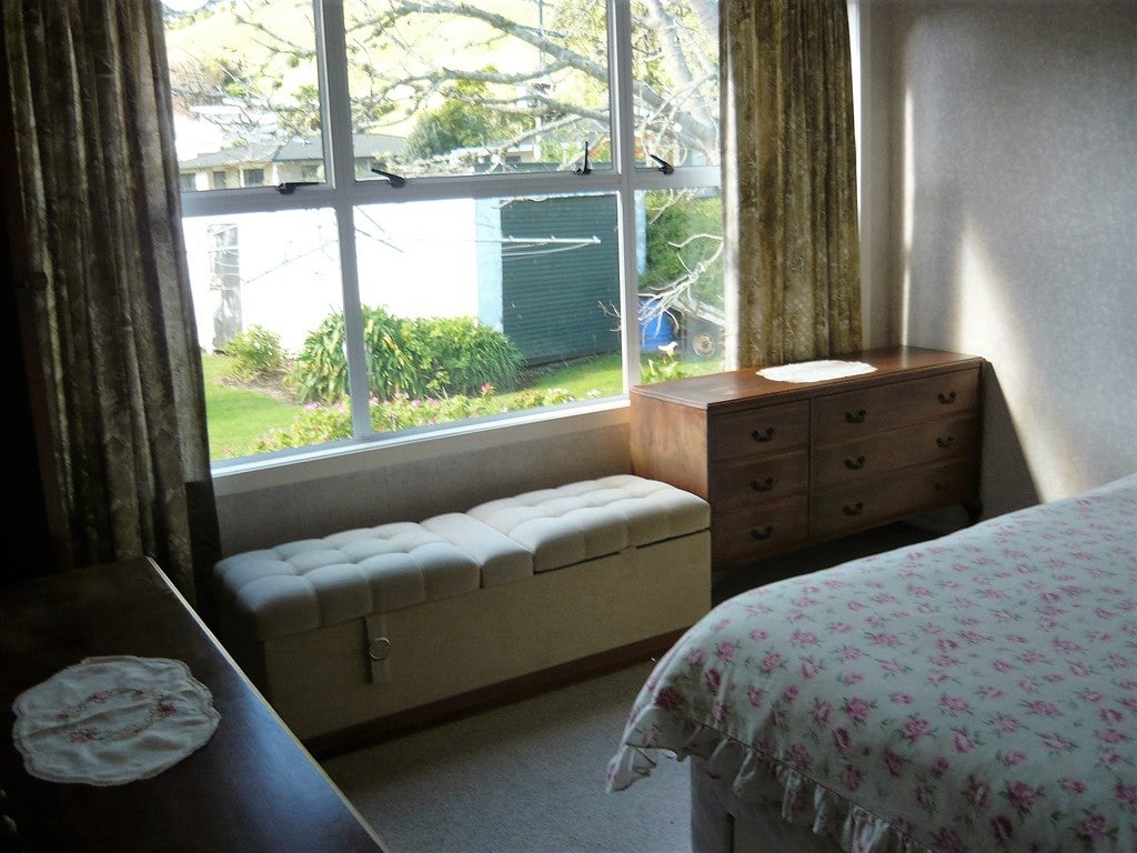 14 The Strand, Maungaturoto - Carousel 26