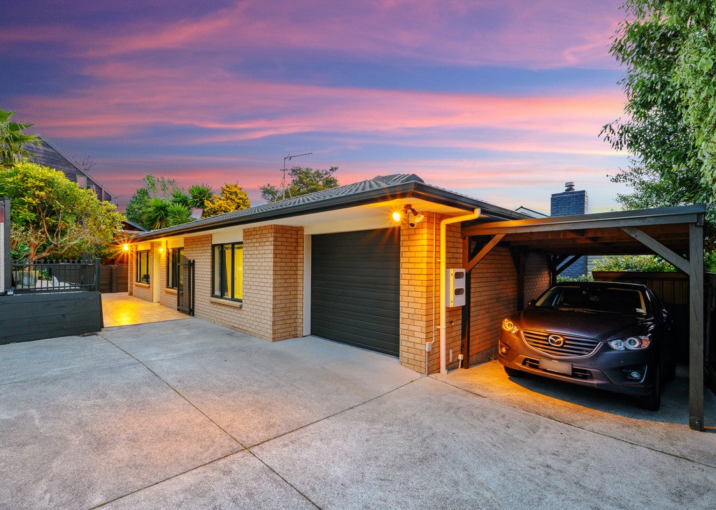 30A Baird Street, Howick, Auckland - Carousel 1