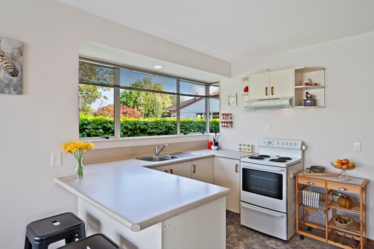 22 Coronation Street, Spreydon, Christchurch - Carousel 2
