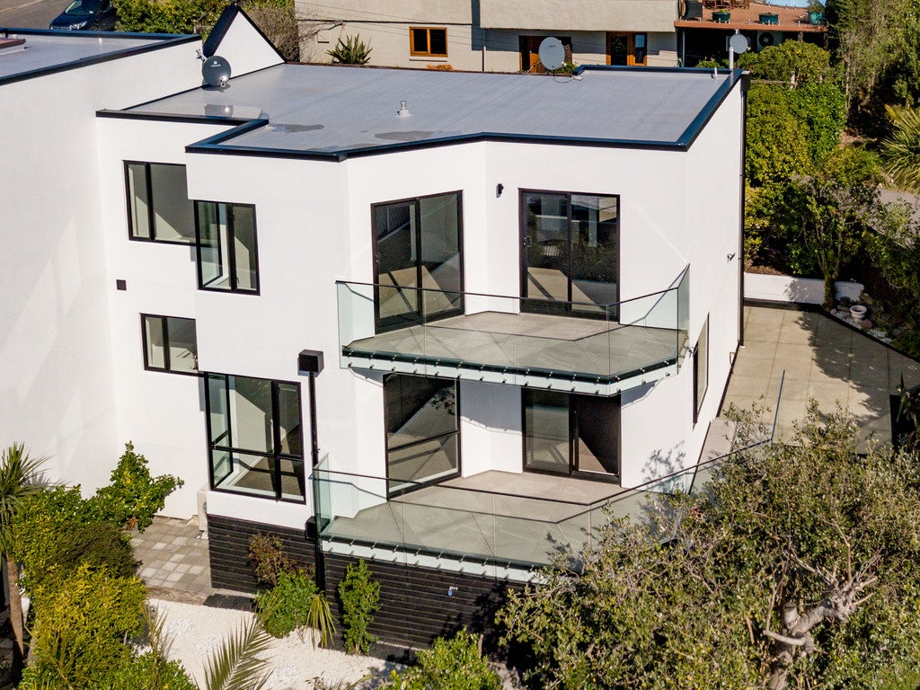 1/60 Moncks Spur Road, Redcliffs, Christchurch - Carousel 20
