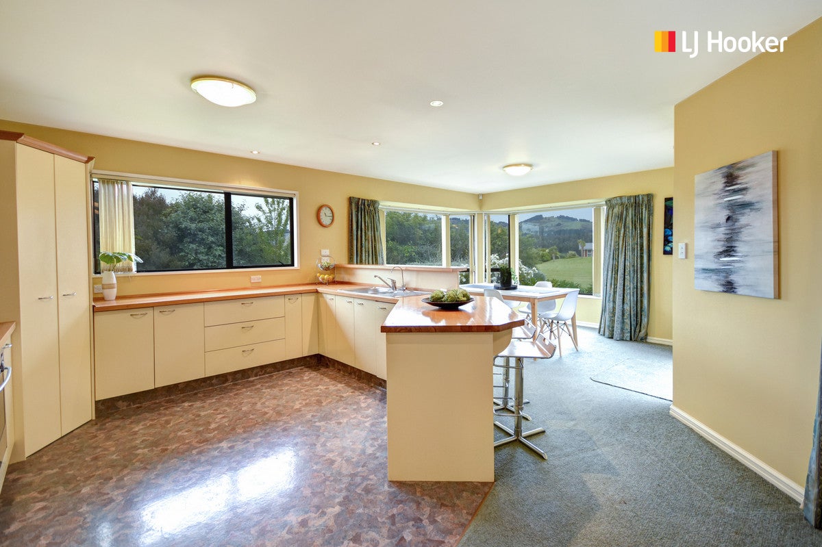 18 Sunninghurst Drive, Fairfield, Dunedin - Carousel 2