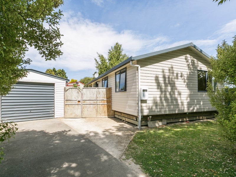 42 Bledisloe Road, Maraenui, Napier - Carousel 1