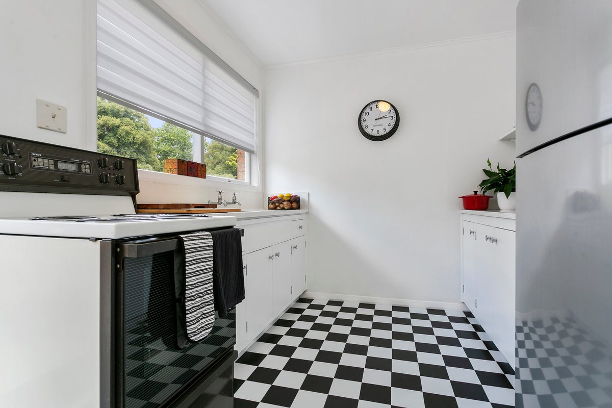 77B Campbell Street, Leamington, Cambridge - Carousel 2