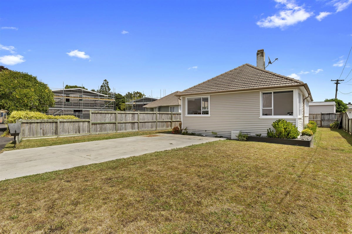 23 Haultain Street, Fairfield, Hamilton - Carousel 12