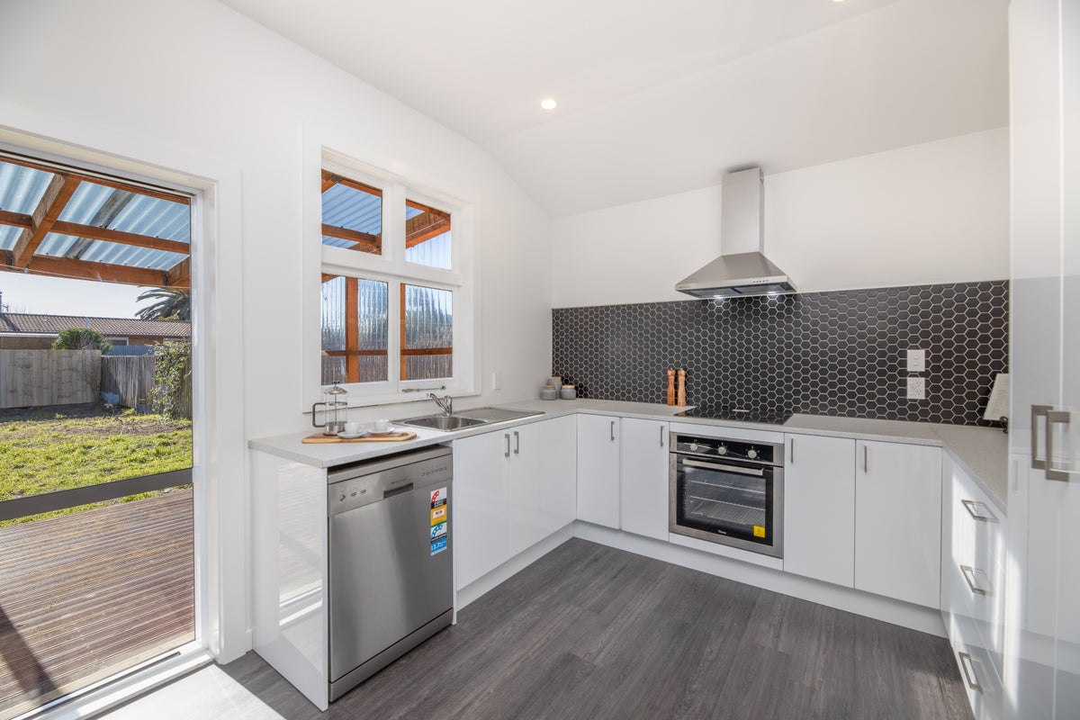 22 Tovey Street, New Brighton, Christchurch - Carousel 2