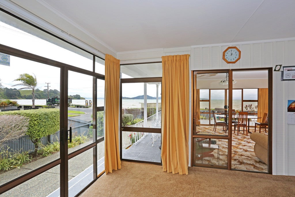 1439 Clevedon Kawakawa Road, KAWAKAWA BAY, PAPAKURA - Carousel 2