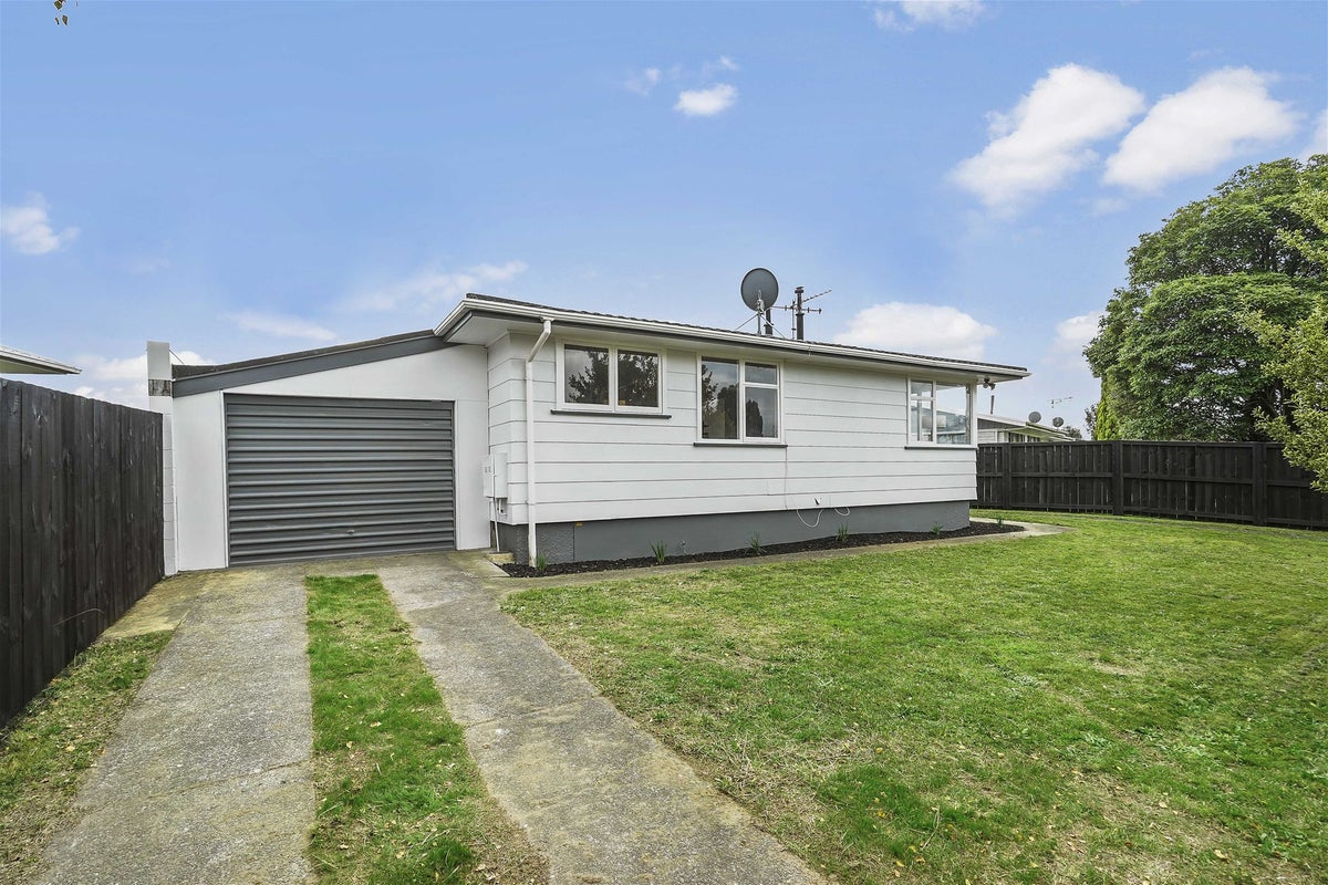 30 Oakfield Crescent, Pukete, Hamilton - Carousel 19