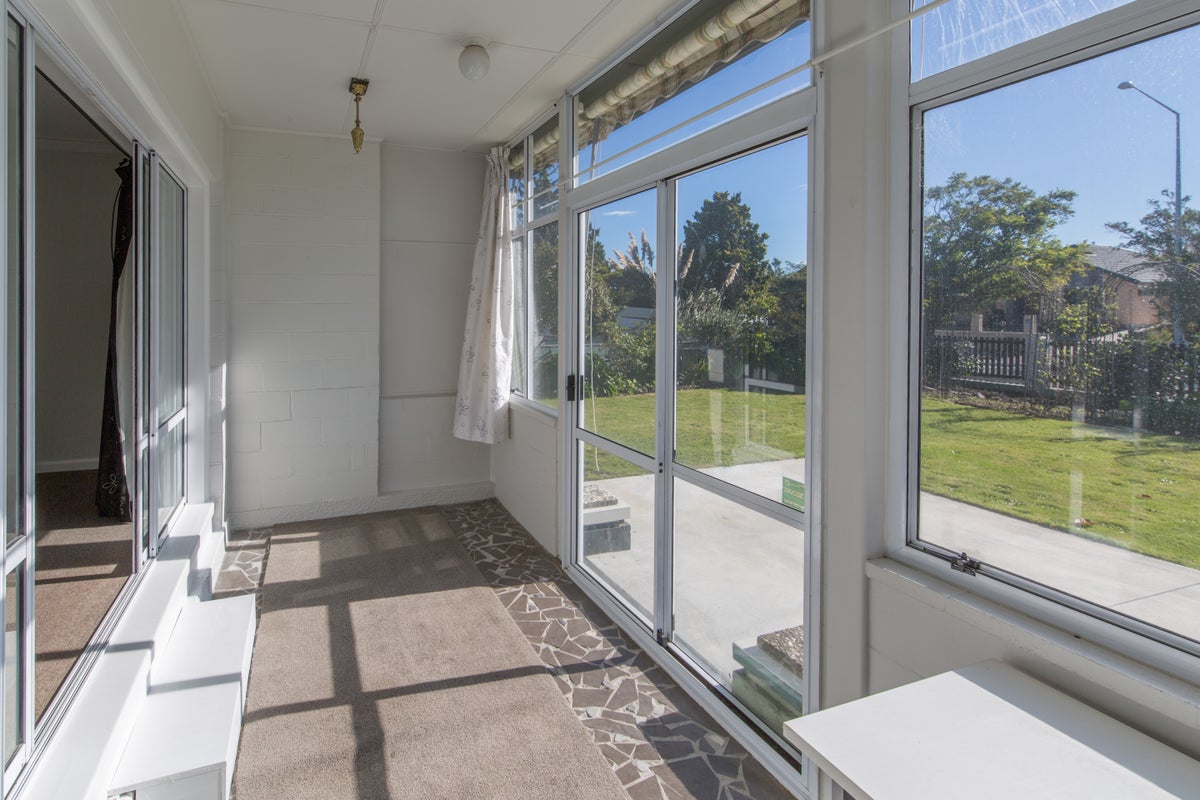306 Wainoni Road, Avondale, Christchurch - Carousel 26