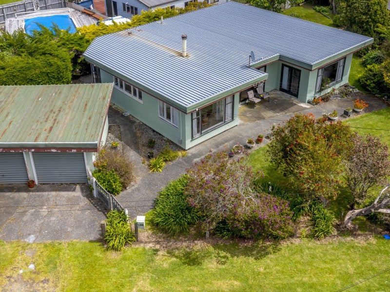 36 Rangihiroa Street, Waikanae Beach, Waikanae - Carousel 24