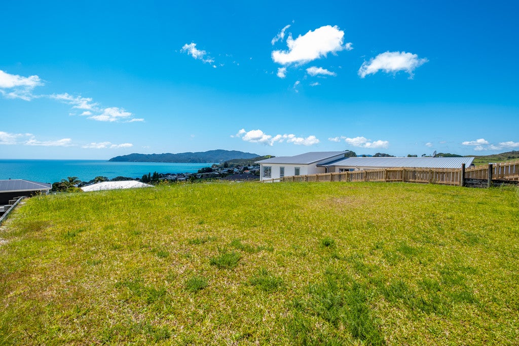 8 Christine Drive, Coopers Beach, Coopers Beach - Carousel 1