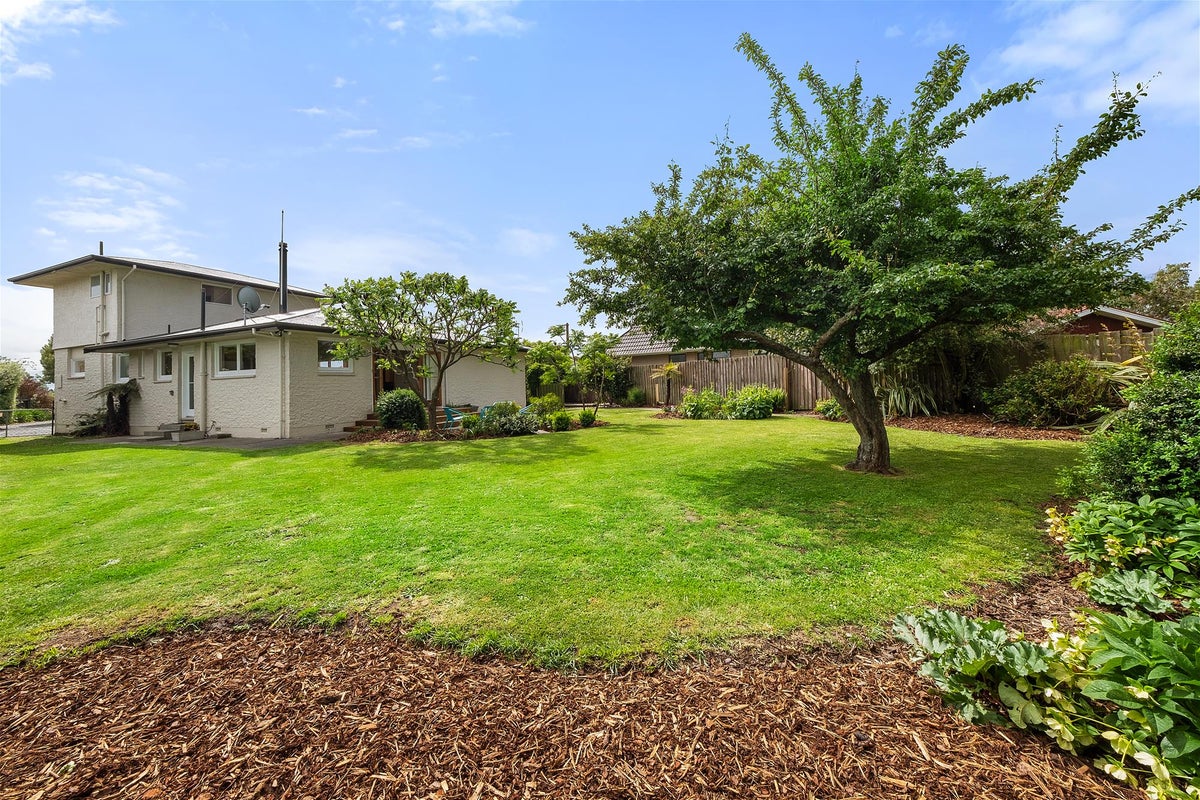 8 Martbern Crescent, Bishopdale, Christchurch - Carousel 21