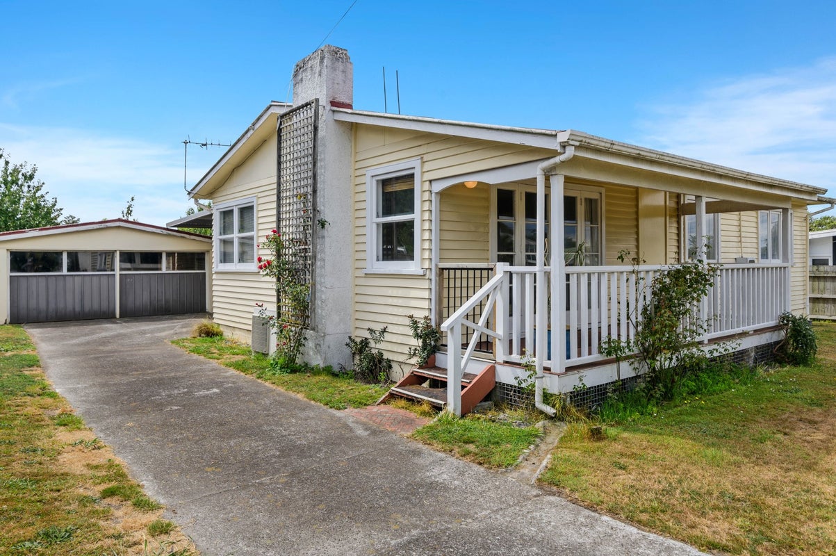 37 Fairview Road, Western Heights, Rotorua - Carousel 1