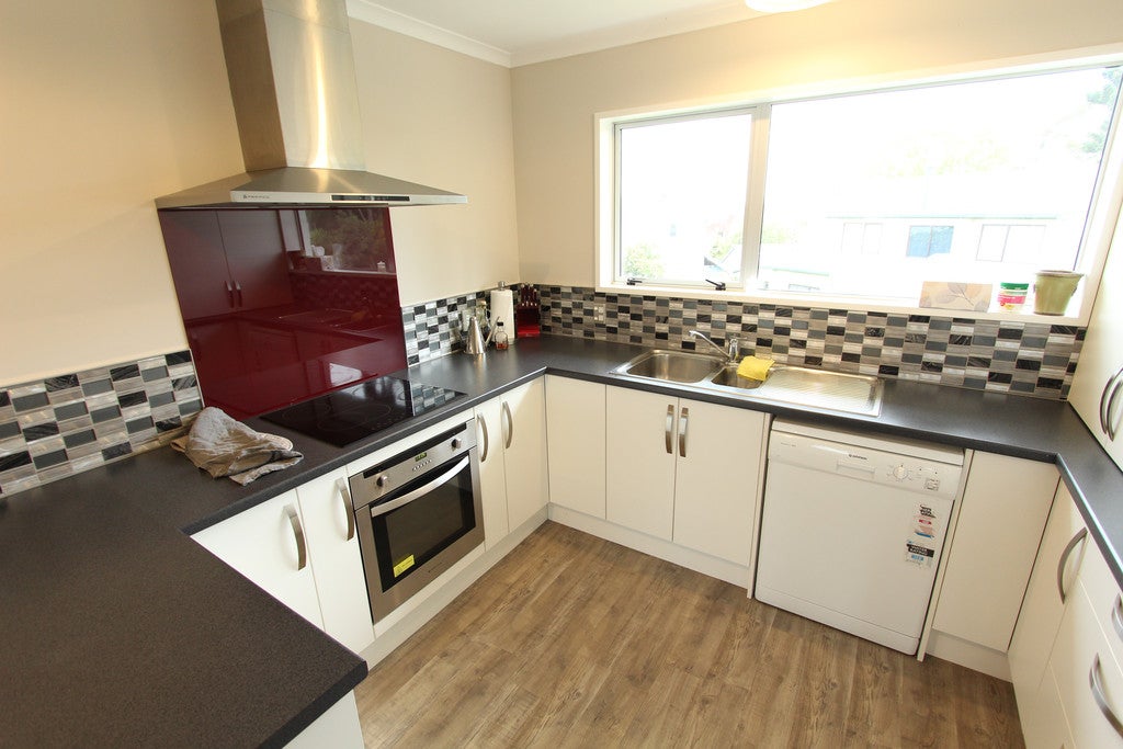 9 Oak Place, Gleniti, Timaru - Carousel 2