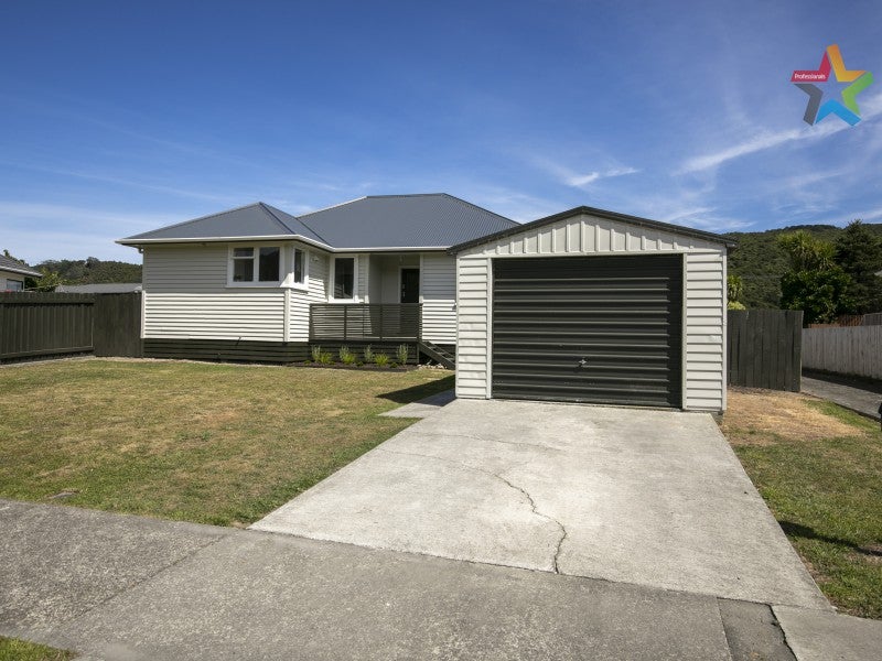 17 Grimsby Grove, Wainuiomata, Lower Hutt - Carousel 20