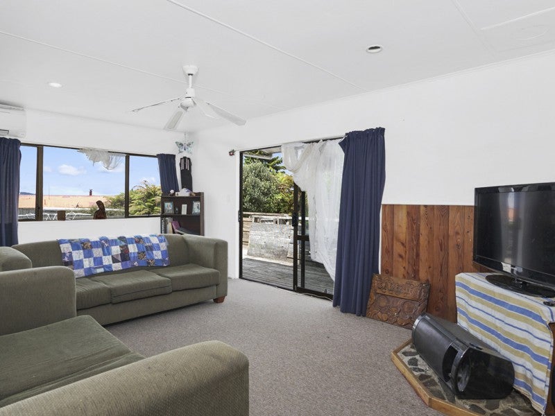 100 Old Quarry Road, Selwyn Heights, Rotorua - Carousel 2
