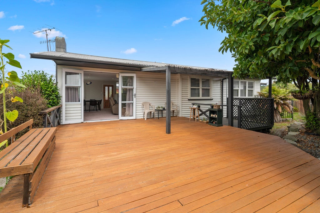 20 Rimuvale Street, Pukehangi, Rotorua - Carousel 2