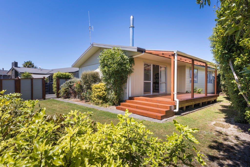 129 Apollo Parade, Milson, Palmerston North - Carousel 1