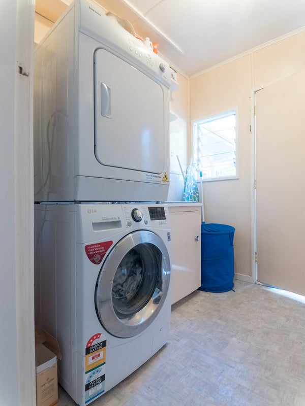18 Locking Street, Nelson South, Nelson - Carousel 25
