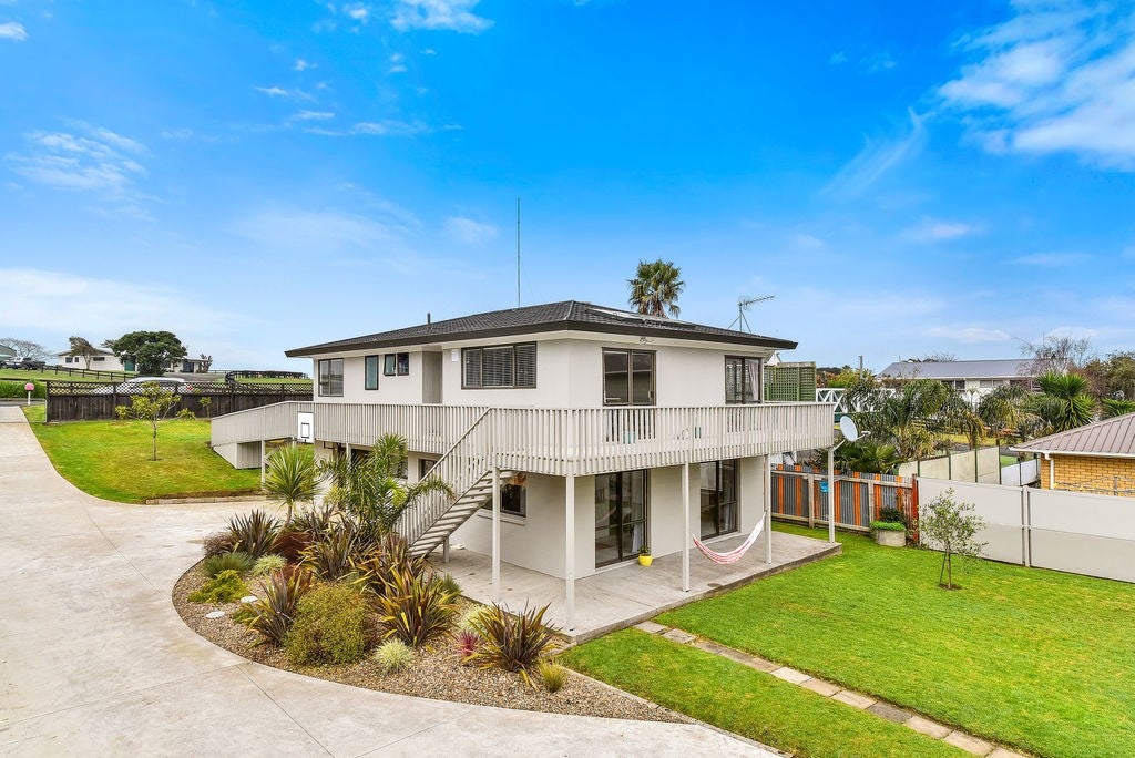84 Wharf Road, Pukekohe - Carousel 1