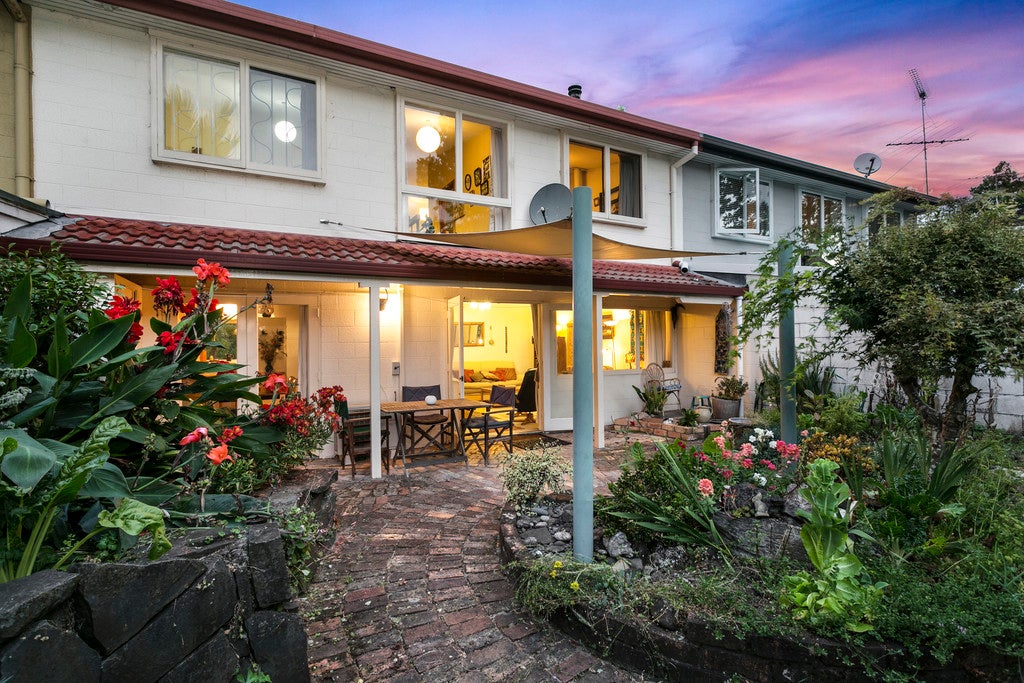 102 Hepburn Street, Freemans Bay, Auckland - Carousel 1