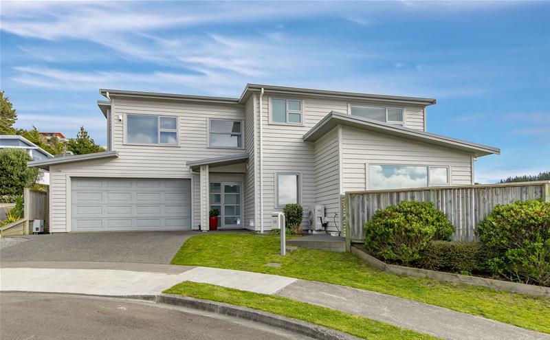 48 Winsley Terrace, Churton Park, Wellington - Carousel 1