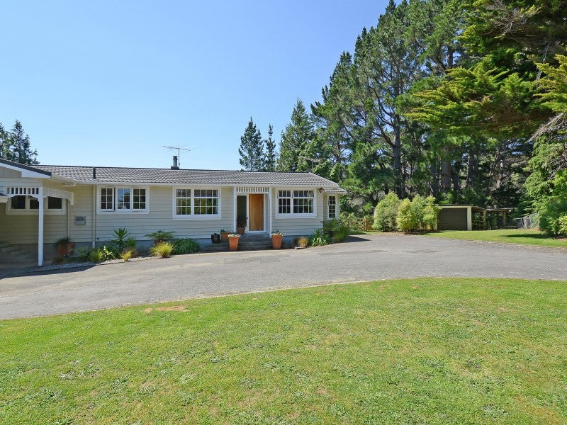 21 Crest Road, Akatarawa, Upper Hutt - Carousel 26