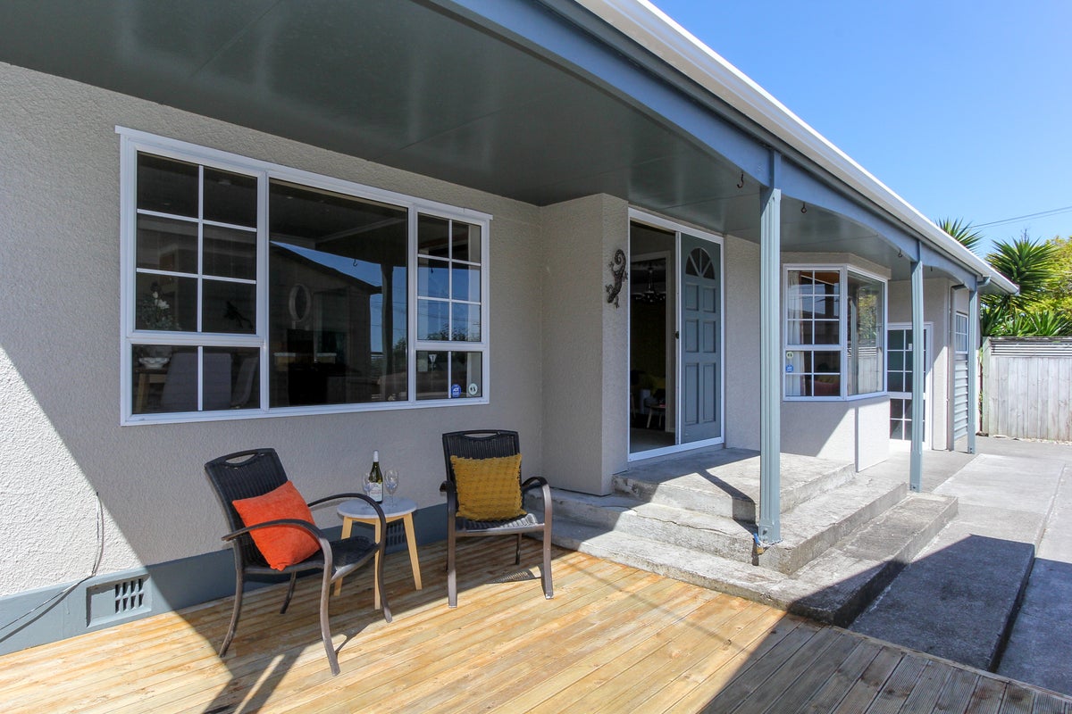101 Brois Street, Frankleigh Park, New Plymouth - Carousel 2