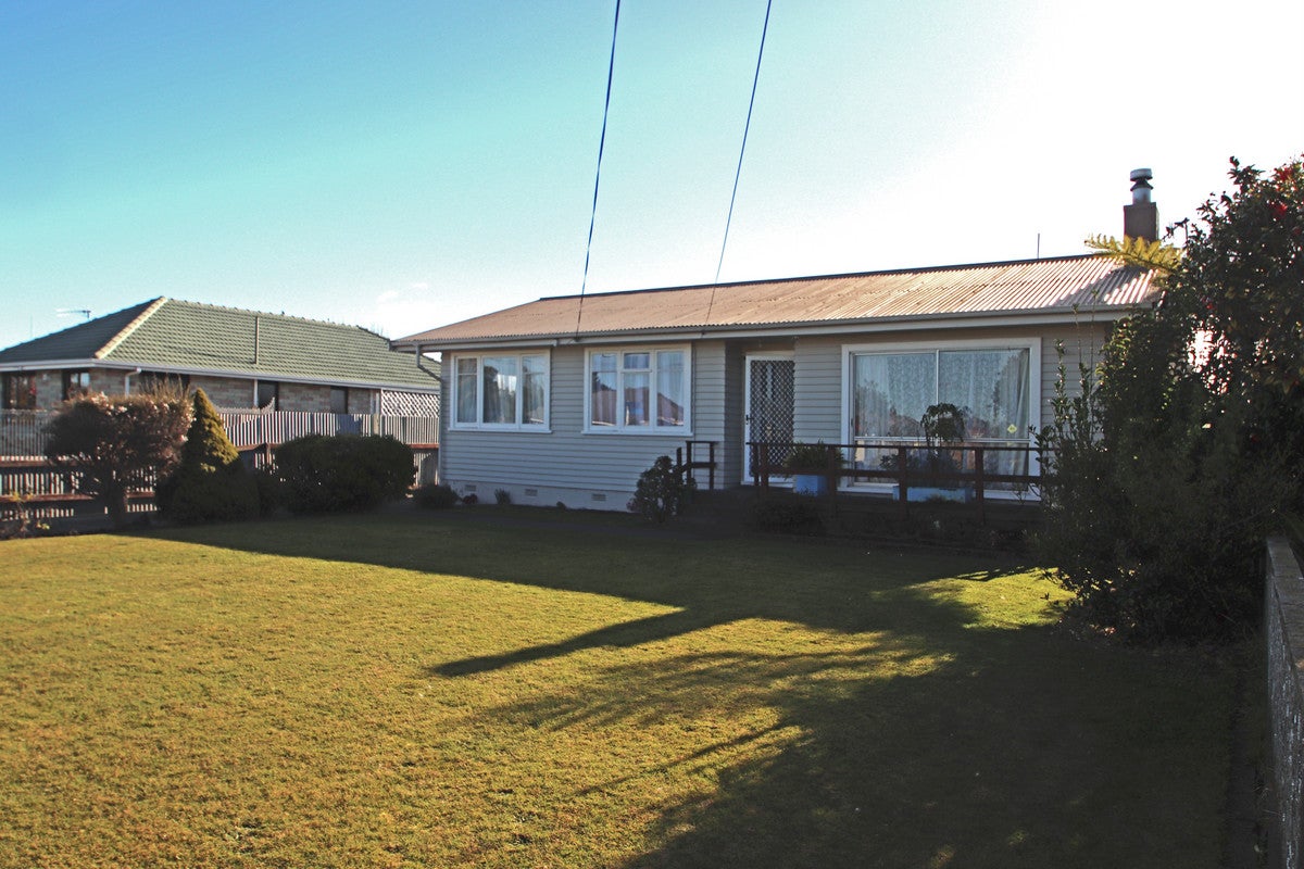 73 Bledisloe Road, Maraenui, Napier - Carousel 1