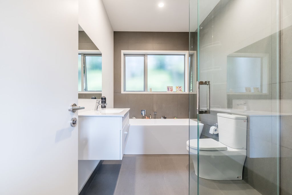 175C LAINGHOLM DR, Laingholm, Auckland - Carousel 2