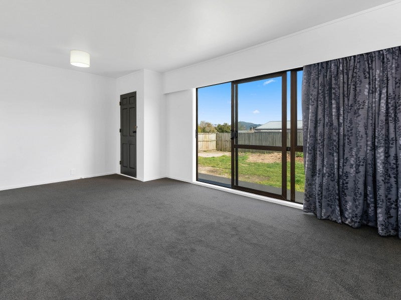 8 Reeve Road, Owhata, Rotorua - Carousel 2