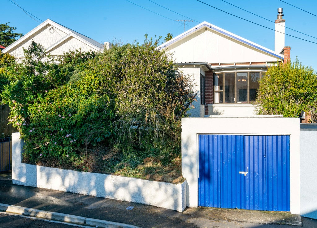46 Warden Street, Opoho, Dunedin - Carousel 1