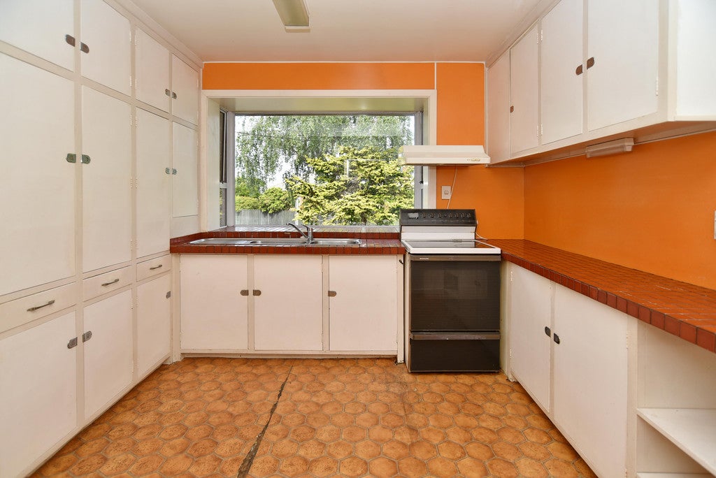 64 Greendale Avenue, Avonhead, Christchurch - Carousel 2