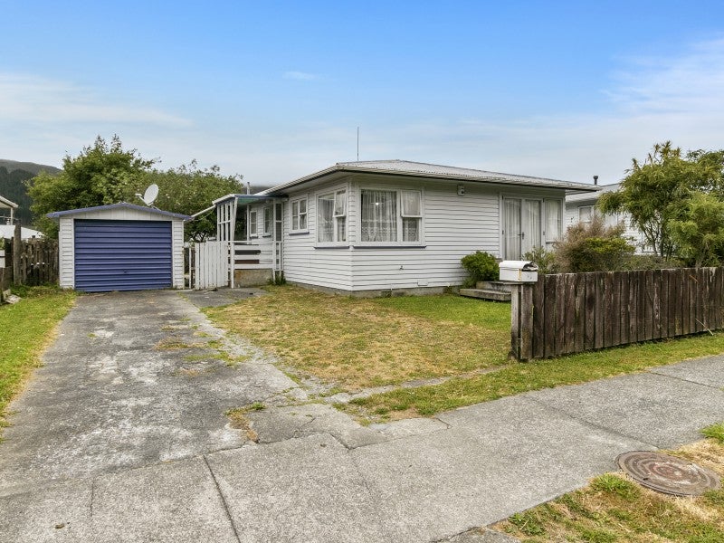 10 Hamstead Street, Wainuiomata, Lower Hutt - Carousel 1