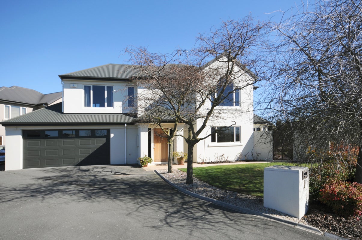1 Skyedale Drive, Harewood, Christchurch - Carousel 1