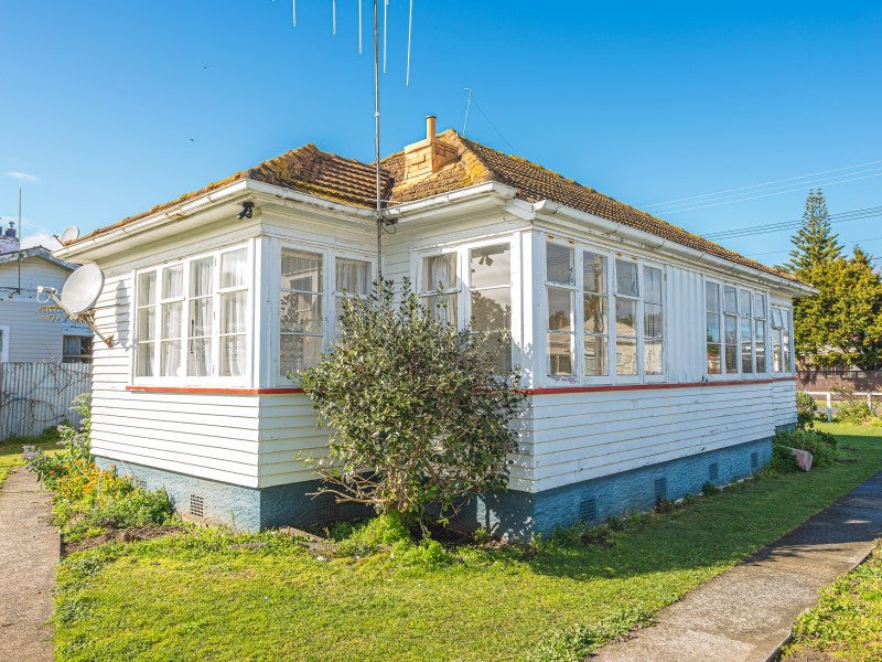 56 Bignell Street, Gonville, Whanganui - Carousel 2