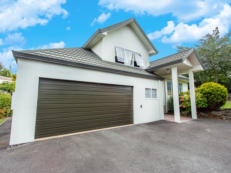 58 Tawavale Street, Pukehangi, Rotorua - Carousel 1