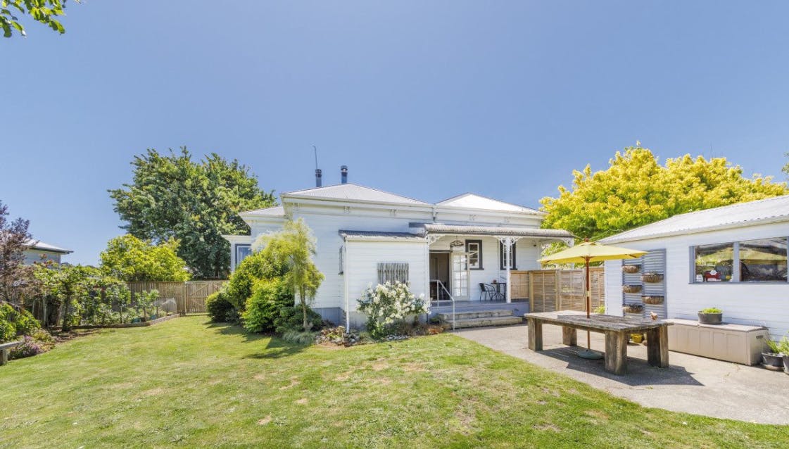 17 Sandilands Street, Feilding, Feilding - Carousel 6