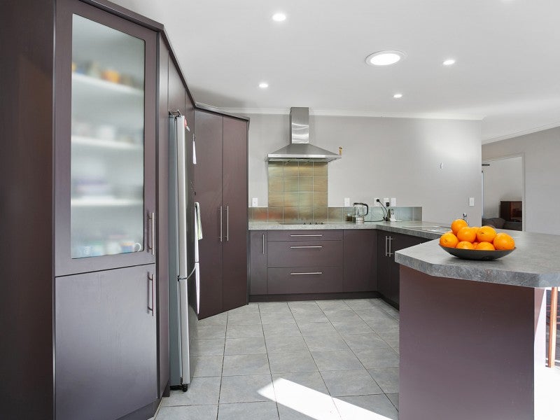 5 Priestley Place, Leamington, Cambridge - Carousel 2