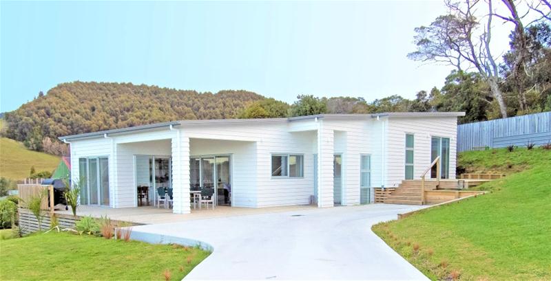 24 Ross Place, Whiritoa, Waihi - Carousel 1