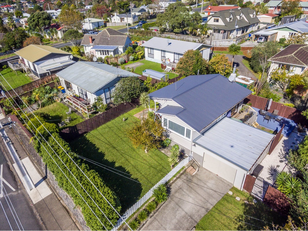 10A Woodvale Road, Glen Eden, Auckland - Carousel 12