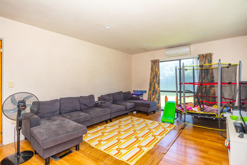 2/91 Church Street, Seaview, Timaru - Carousel 2