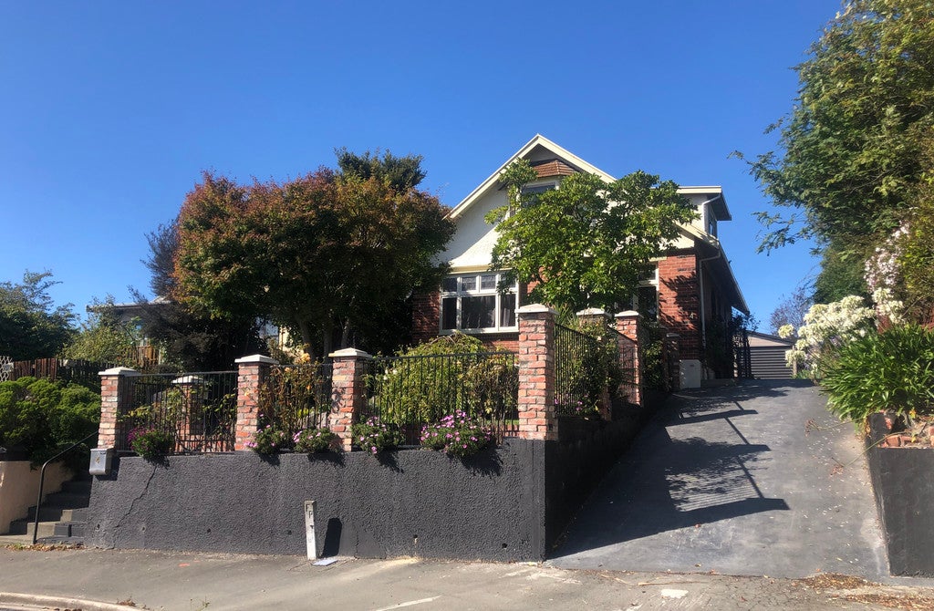 4 Hertnon Street, West End, Timaru - Carousel 1