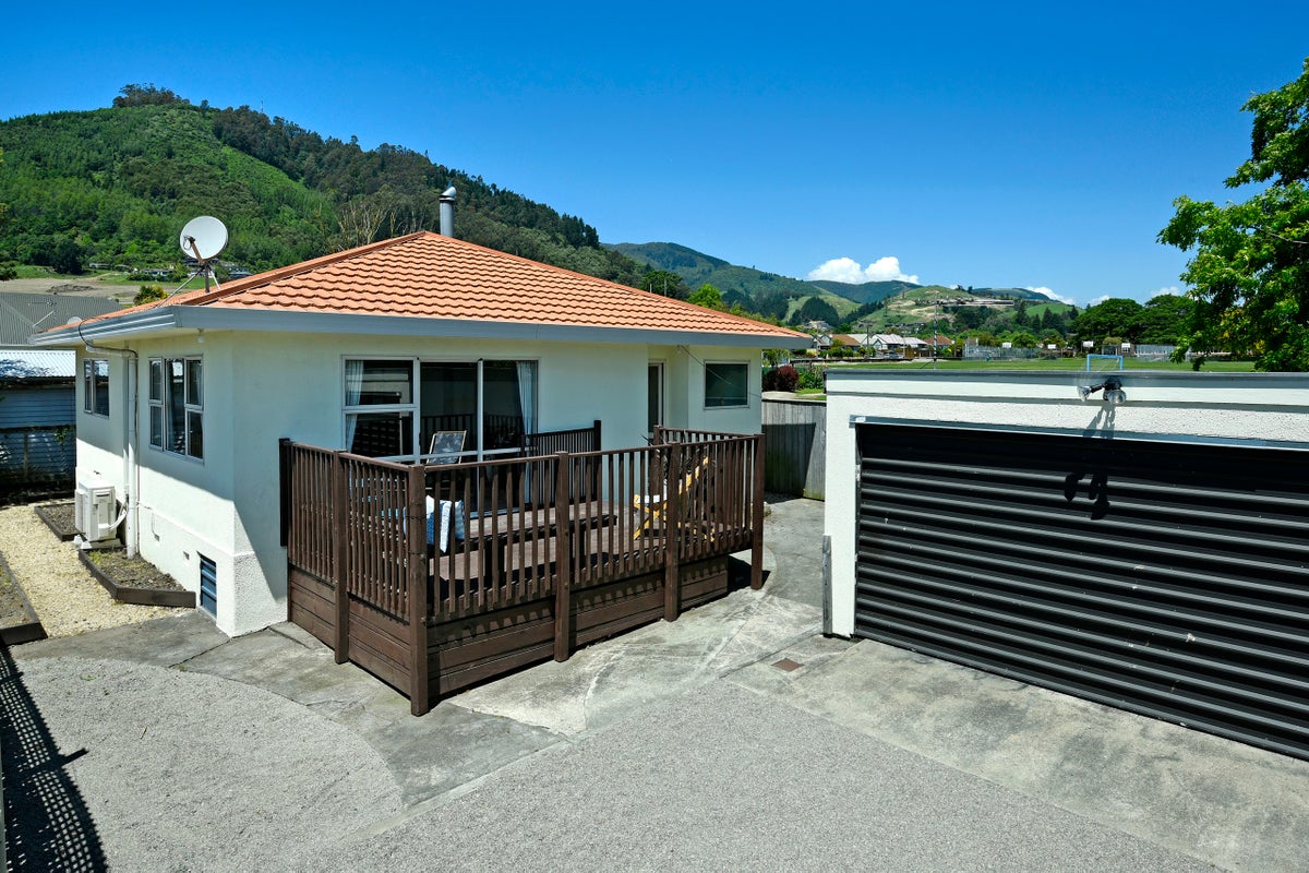 18A Motueka Street, Nelson South, Nelson - Carousel 1