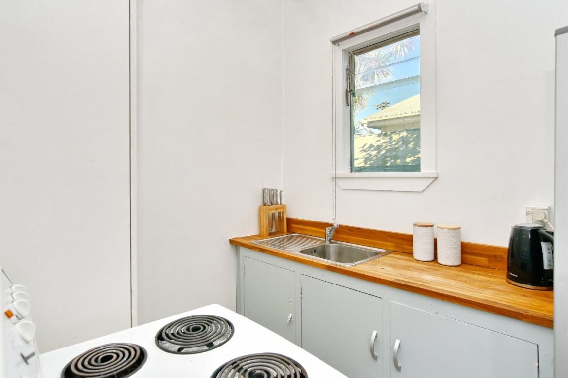 16 Falcon Street, New Brighton, Christchurch - Carousel 2