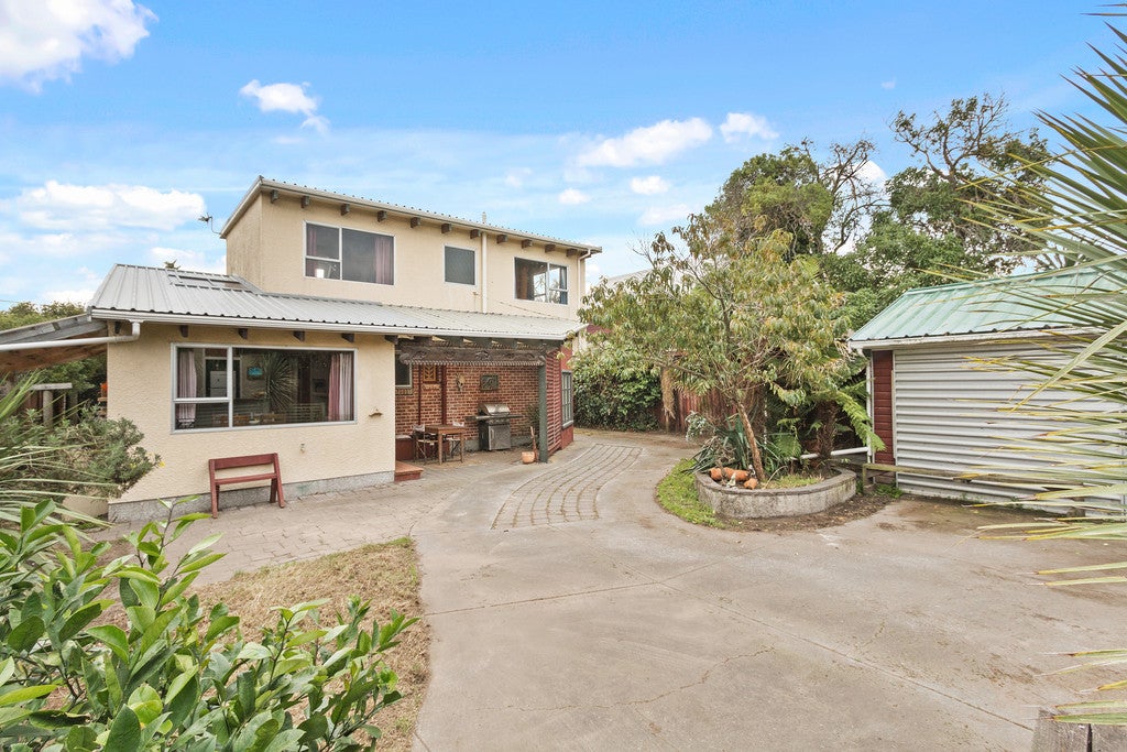 411 Pine Avenue, South New Brighton, Christchurch - Carousel 1