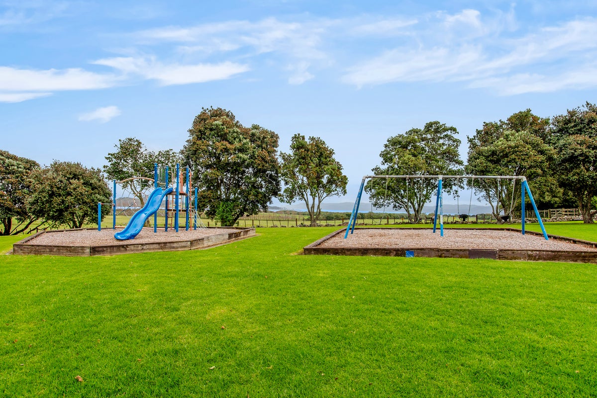 9 Purata Place, Mangere Bridge, Auckland - Carousel 17